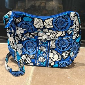 Vera Bradley Bayou Carryall Crossbody Great Condition